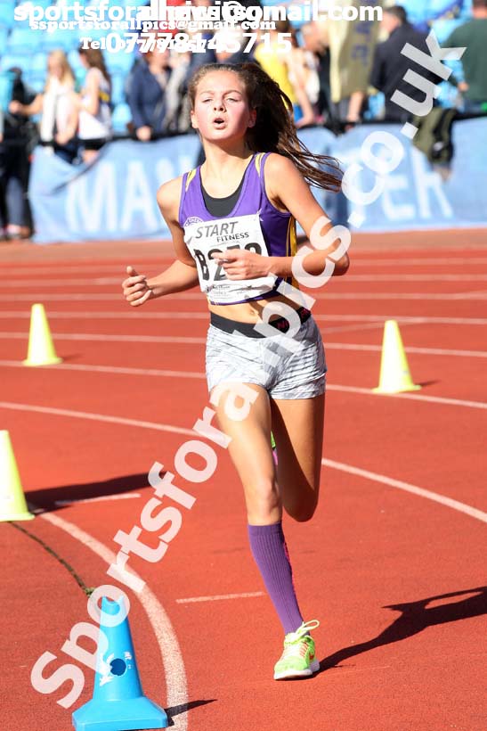 Girls under-15s  Northern 3 Stage Road Relay, SportsCity, Manchester. Photo: David T. Hewitson/Sports for All Pics